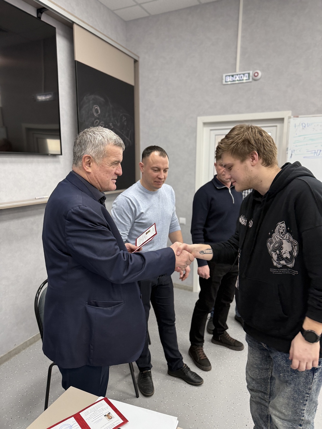 Первый выпуск учебного центра: новые специалисты для ООО «Полесье»