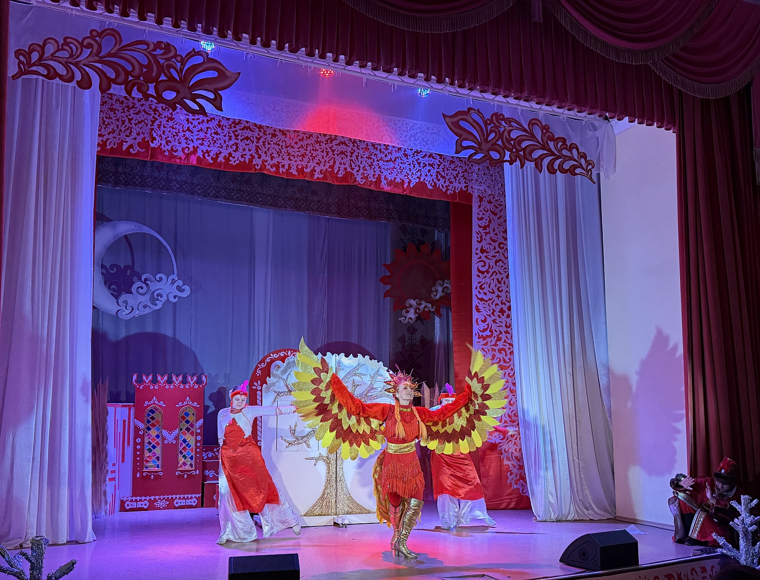 Новогодний спектакль для детей сотрудников ООО «Полесье»